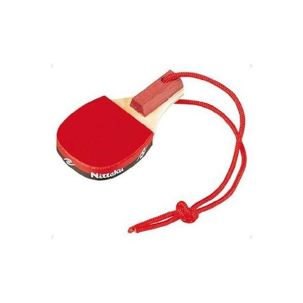 バッグやラケットケースに吊り下げてマスコットとして！名前を書くためのシールが付いているので、名札（ネームカード）としても使用できます。カテゴリ：アクセサリーカラー：ラバーカラー ： レッドサイズ：全長：65mm　名札シール付原産国：中国