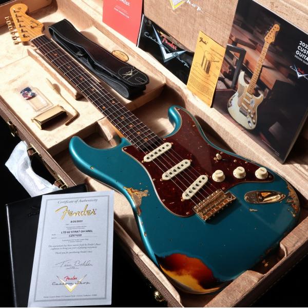 Limited Edition 1962 Stratocaster GH Heavy Relic Aged Ocean Turquoise Over 3-Color Sunburst