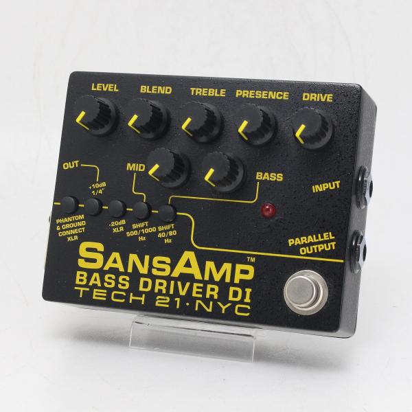 すべてのベーシストが手にすべき、究極のマストアイテム――SansAmp BASS DRIVER DIこのベース専用ダイレクトボックスは、ビンテージなチューブトーンから、明るくモダンなスラップサウンド、そして攻撃的な歪みまで、あらゆるサウンド...