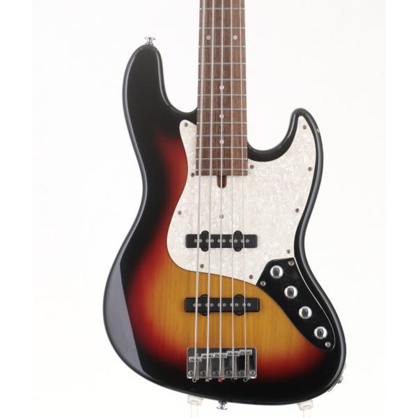 ビギナープレイヤーに向けたベーシックかつシンプルな仕様ながら本格スペックのバッカス・ユニバース・シリーズ・アクティブ5弦ベース・BJB5-550です。アルダー・ボディ、34インチスケールのメイプル・ネック、ローズ指板、JJピックアップレイア...