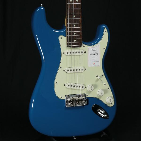 Made in Japan Hybrid II Stratocaster Forest Blue