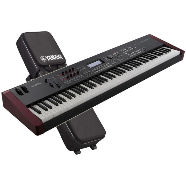 Yamaha MOXF8 シンセサイザー 専用ケース付き YAMAHA MOXF8 シンセサイザー ※ソフトケースもお付けします。