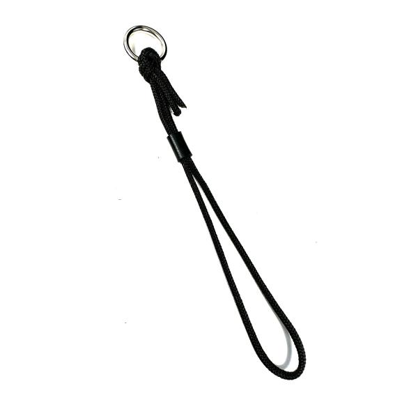 ■デジタルサックスYDS-120用 別売りアダプターストラップ本体の補助ブレードと接続することで楽器の揺れを防ぎ、 重要なサムコントローラーの操作をはじめとする繊細なフィンガリングをフォローしてくれます。■適合機種BS-WS-ADP-Y12...