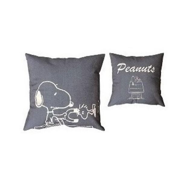 スヌーピー Snoopy クッションカバー 磁石にくっついたデニム ピーナッツ ウッドストック すぬーぴー アニメ キャラクター カ Is55 8 いしだ屋 通販 Yahoo ショッピング