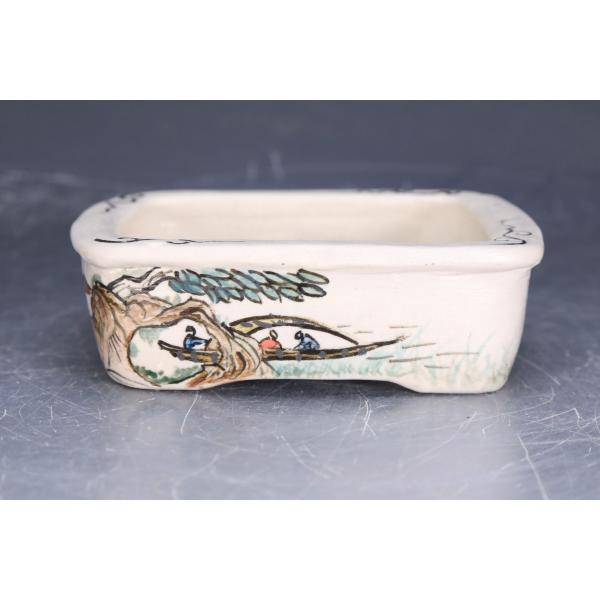 サイズ：横幅約9.3cm×奥行約8.3cm×高さ約2.7cm（多少の誤差が生じる場合があります。ご了承ください。）※嵐山鉢特有の窯ヒビがある場合がございます。　 写真をご確認の上ご購入お願い申し上げます。※商品画像については、モニターによっ...