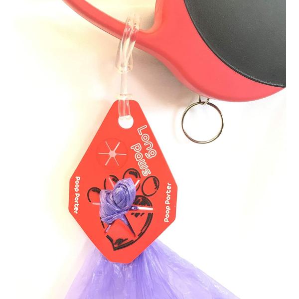 散歩に大活躍！スマートに必要な分だけ持って散歩にGO!使用済プーバッグを衛生的に持ち運び可能２箇所の通し穴は、使用前（済）で使い分けができるのでとっても便利カラビナでは取り付けが適さないリードへの装着等、様々なタイプに対応するコードタイプ【...