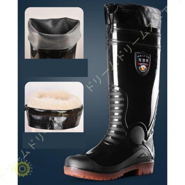 アイテム説明★防水性のある素材をしよしているので、雨の日でも足元が濡れる心配がありません。★表面は高級なPVCなので、泥が付いて汚れても、サッと水で洗い流すだけでキレイになれるレインブーツです。★柔らかいラバー性の素材なので、履き心地がいい...