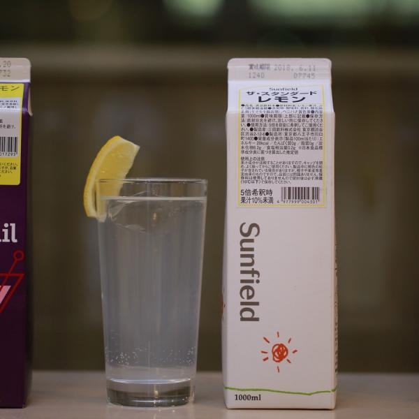 SUNTORY 業務用レモン風味飲料 1L3本 サントリー 天然水 レモン」の人気商品一覧 | 安い商品を通販サイト