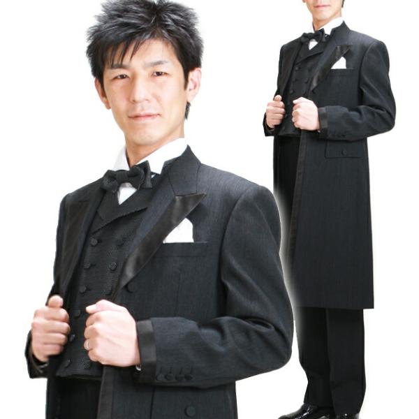 商品番号:FAW0017トラディショナルな英国風スタイルが特徴の≪ＫＩＫＵＣＨＩ　ＴＡＫＥＯ≫・≪ＫＩＫＵＣＨＩ　ＴＡＫＥＯ≫格式のあるお洒落なフロックコート。・チャコールグレーの色合いが雄々しさの中にも優しい新郎を演出。ポイントはジャケッ...