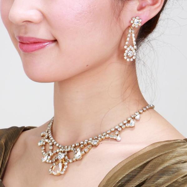 商品番号:FBMNE21【ネックレス＆イヤリング　レンタル】■ 品質：ゴールド■ サイズ（約）：ネックレス/40cm　アジャスター/5cm　イヤリング/4．5cm※商品の色につきましては、お客様のご覧になられますパソコン機器及びモニタなどの...