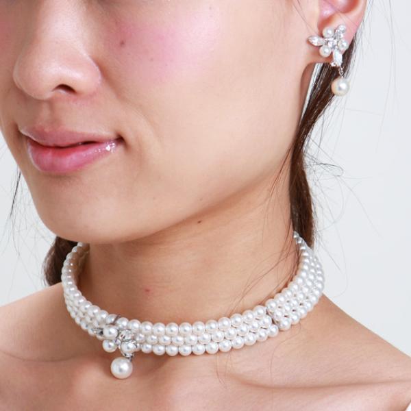 商品番号:FBMNE41【ネックレス＆イヤリング　レンタル】■ 品質：パール/シルバー 　チョーカータイプ　直径10cm■ サイズ（約）：ネックレス/32cm　アジャスター/なし　イヤリング/2.5cm※商品の色につきましては、お客様のご覧...