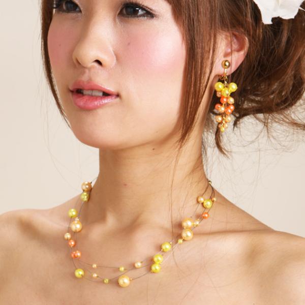商品番号:FBMNE50【ネックレス＆イヤリング　レンタル】■ 品質：パール（オレンジ）■ サイズ（約）：ネックレス/40cm　アジャスター/6cm　イヤリング/5cm※商品の色につきましては、お客様のご覧になられますパソコン機器及びモニタ...