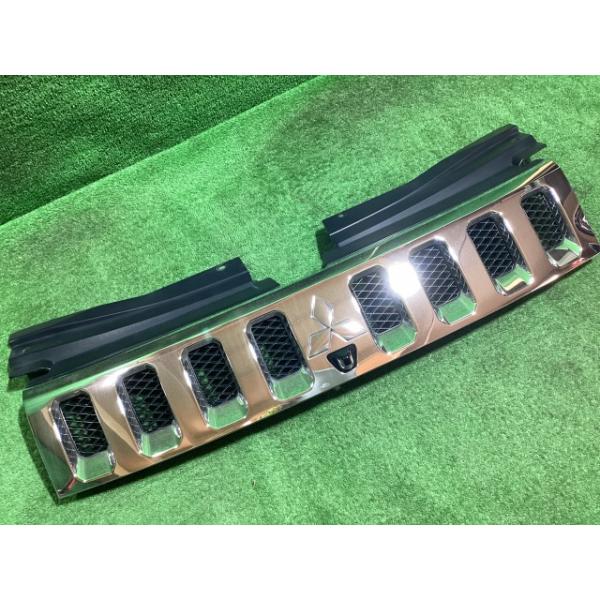 三菱（MITSUBISHI） デリカD5 CV5W ラジエーターグリル カメラ付 1F-9