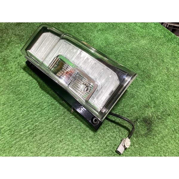 タントカスタム　LA610s純正テールランプ リサイクルパーツ】タントカスタム LA610S テールランプ