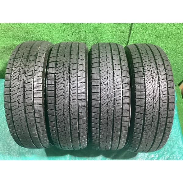☑️値下げしました205/65R15----BS　スタッドレスタイヤ4本セット　2017年製造 ブリザック VRX2 BS 205/65R15 2022年製 冬タイヤ スタッドレスタイヤ