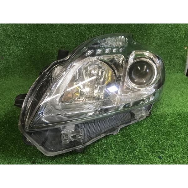 プリウス ZVW30 プリウス 純正 ハロゲンヘッドランプ ヘッドライト左