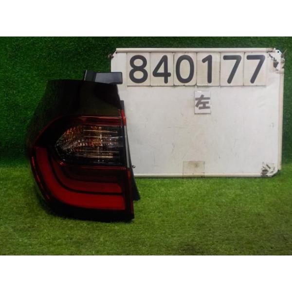 フィット 6BA-GR2 左 テールランプ テールレンズ # NH731P スタンレー