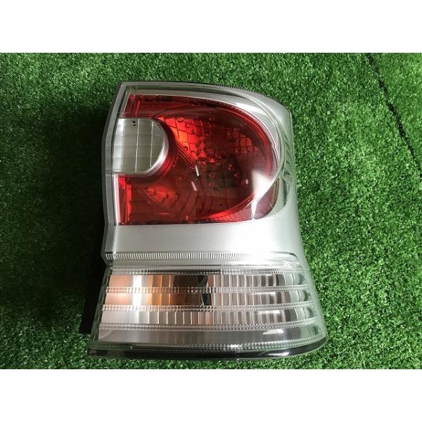 タントカスタム L385S 右テール a-859 YS6 : Itami Web Store - 通販