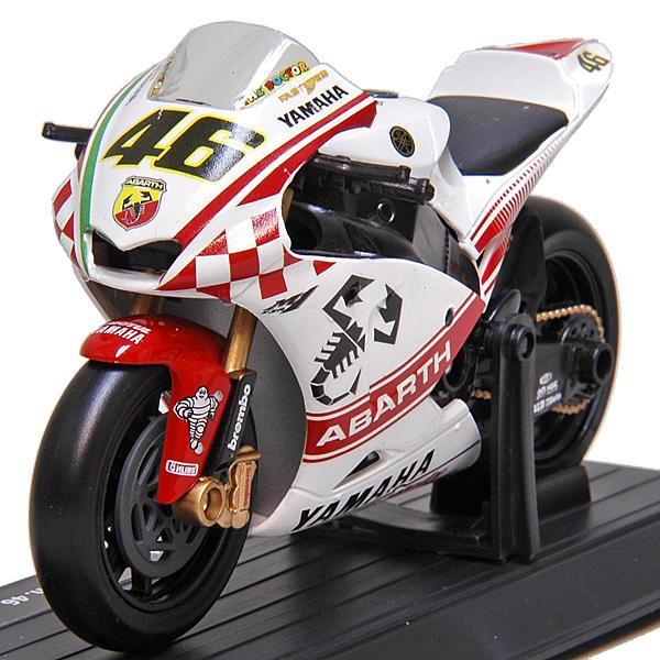 1/16 アバルト純正YAMAHA YZR-M1 2007ミニチュアモデル 10518