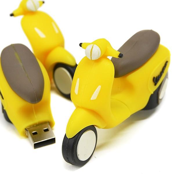 ベスパ オフィシャルUSBメモリ(8GB/イエロー)　22812　定価￥3,740