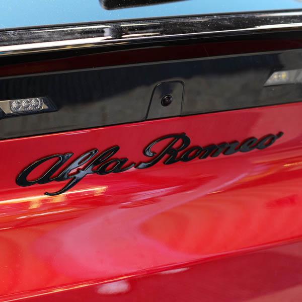 アルファロメオ（ALFA ROMEO） アルファロメオ純正Juniorリアロゴ