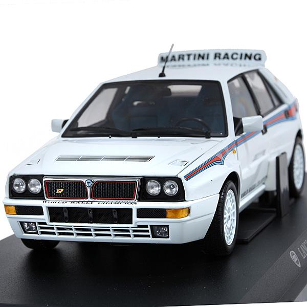 ランチア 1/18 Delta Integrale MARTINI 6 ミニチュアモデル 5175