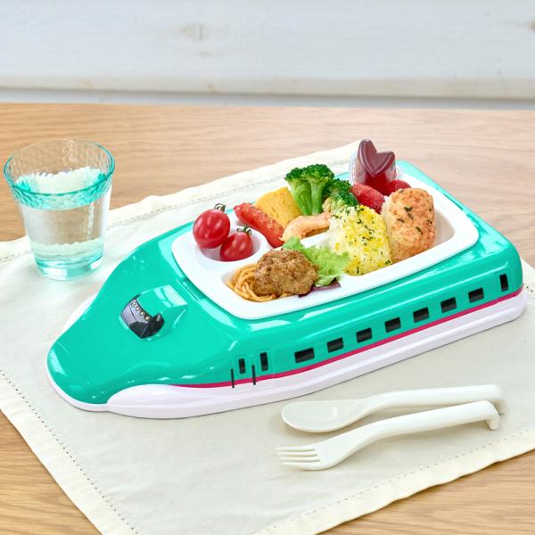 ●本体の部分と、ご飯を乗せるトレーの部分を分けることができるので、洗うのも簡単なランチプレートです。●トレー部分はレンジ、食洗機対応です。●おうちで気軽にお子様ランチを用意でき、レストランの雰囲気で残さず完食！●食育にももってこいのアイテム...