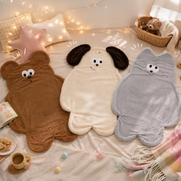 ダイカット ブランケット ひざ掛け 大判サイズ 大きいサイズ 73×100cm かわいい ボア あったか クマ 犬 猫 ネコ 手描き風イラスト キャラクター 送料無料