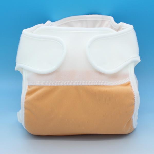 商品発送元：ＡＮＧＥＬ ＳＴＯＲＥキッズ・ベビー・マタニティ、ベビー商品の特徴カラフルな4色展開、新生児向けのおむつカバー。「今日は何色をはかせてあげる？」布おむつ派の楽しみは、何といってもかわいいおむつカバー。カラフルなオムツカバーでパパ...