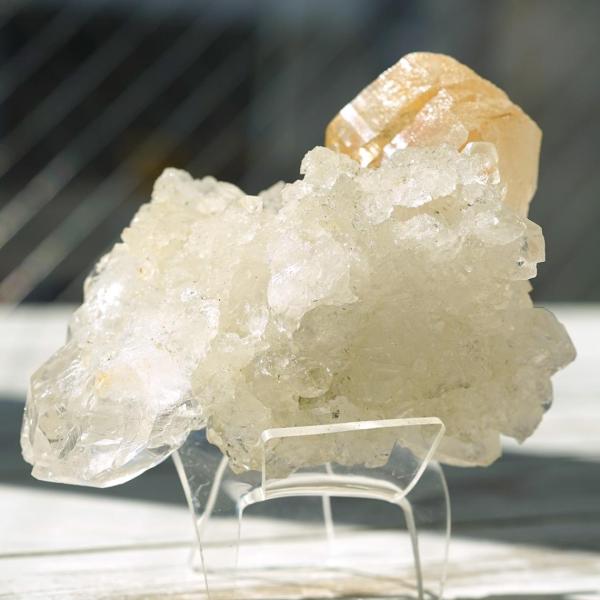 ヒマラヤ水晶ゴールドルチルクラスターNo.29のポイント解説