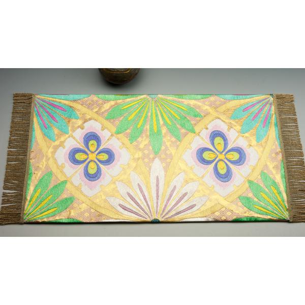 西陣織テーブルセンターTS111の魅力を徹底解説