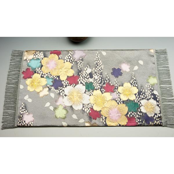 西陣織テーブルセンターTS114の魅力と使い方