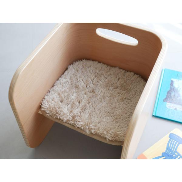 商品発送元：Hinata life生活・インテリア・文具コロコロチェアをもっと快適に、ふわふわ「専用パッド」。コロコロ転がすだけで学習机に、ベンチに、収納棚に変身する画期的「コロコロチェア」とぜひ一緒に揃えたい「専用チェアパッド」。肌触りの...