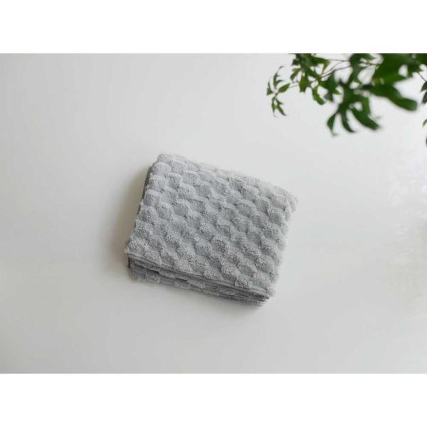 商品発送元：Hinata life生活・インテリア・文具脅威の吸水力！あの「カラリポコ」シリーズにタオルが登場♪クセになるポコポコ感触で大好評だった、「【CB JAPAN】カラリポコ バスマット」。その「カラリポコ」シリーズに待望のタオルが...