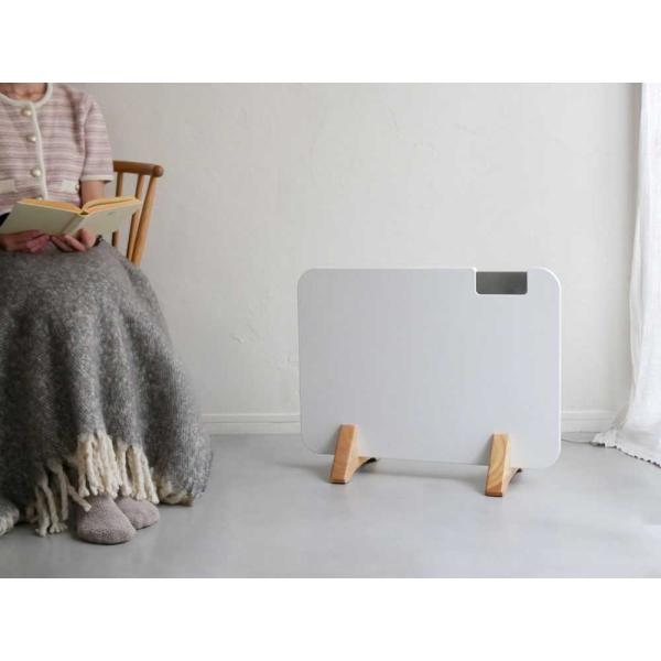 商品発送元：Hinata life生活・インテリア・文具風のない、ひだまりのような暖かさの「コンベクトヒーター」エアコンやファンヒーターの温風、一気に温まるので寒い早朝などに活躍する家電。でもその乾いた温風は、お肌や喉の乾燥が気になるし、ホ...