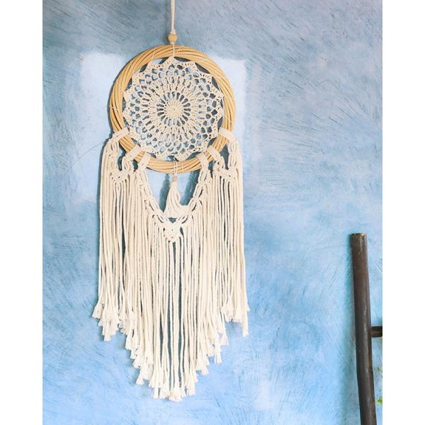 商品発送元：tesoroファッション・ブランド、レディース・婦人服《商品説明》 ・サイズ：直径23.5cm×80cm・生産地：インドネシア   魔除けのお守り「ドリームキャッチャー」ナチュラルやボヘミアンなテイストのお部屋にぴったりなドリー...
