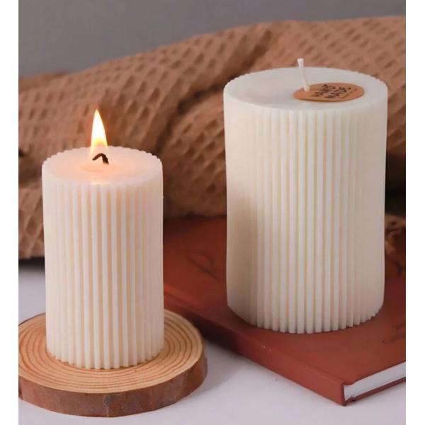 商品発送元：キャンドルのある暮らし　本店おもちゃ・ホビー・ゲームお得な大小２個セットです。モールドサイズSサイズ直径５cm×高さ８.７cmLサイズ直径6.５cm×高さ８.７cm