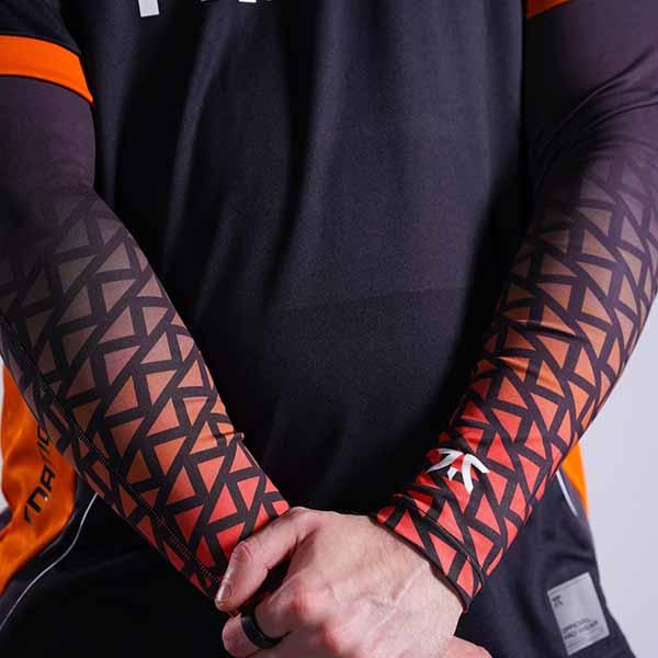 FnaticGear FNATIC PRO SLEEVE 2024 BLACK ONE アームスリーブ｜FC-PW-5056276034466