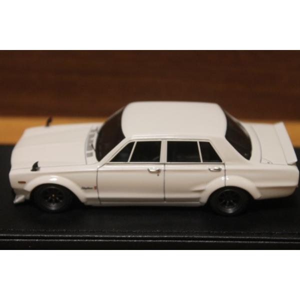 イグニッションモデル 1/43 日産 スカイライン 2000GT-R PGC10 ホワイト 0178