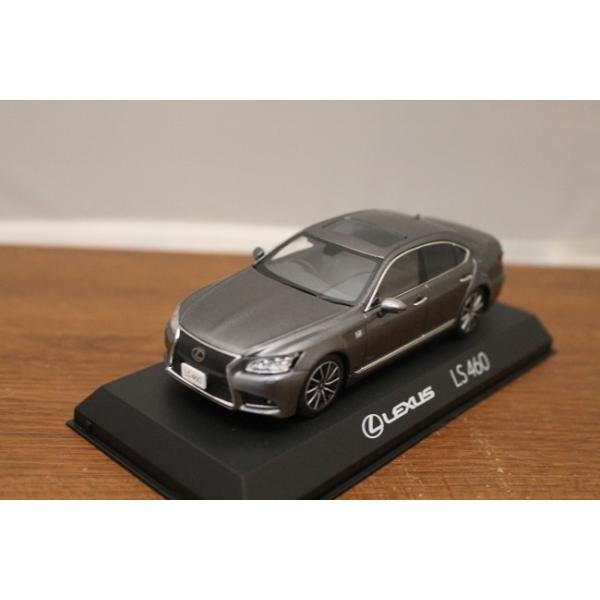 京商オリジナル 1/43 レクサス LS460 Fスポーツ レッドマイカ 完成品 z2zed1b 京商 1/43 レクサス LS460 F-スポーツ レッドマイカ - メルカリ