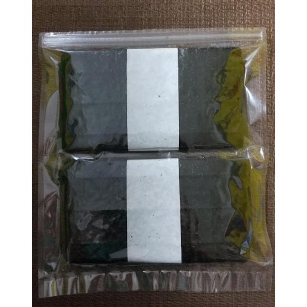 商品発送元：進藤海苔店ネットショップフード・菓子、水産物・水産加工品、海藻・乾物（内容量：２ツ切５０枚（全型２５枚分））　有明海産　賞味期限：８ヶ月家庭用の手巻寿司にいかがですか？当店で焼き上げお送り致します。訳あり品ではない美味しい焼き海...