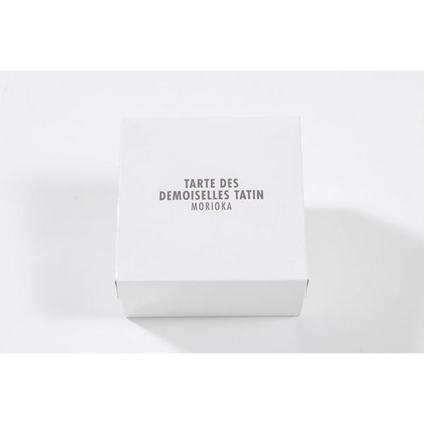 商品発送元：TARTE DES DEMOISELLES TATIN賞味期限／発送日含む30日前後（冷凍保存）　　　※消費期限／解凍日含む３日（冷蔵保存）家電・AV機器・カメラふんわりとした苺ムースのやさしい甘さとココアスポンジの苦みにアクセ...