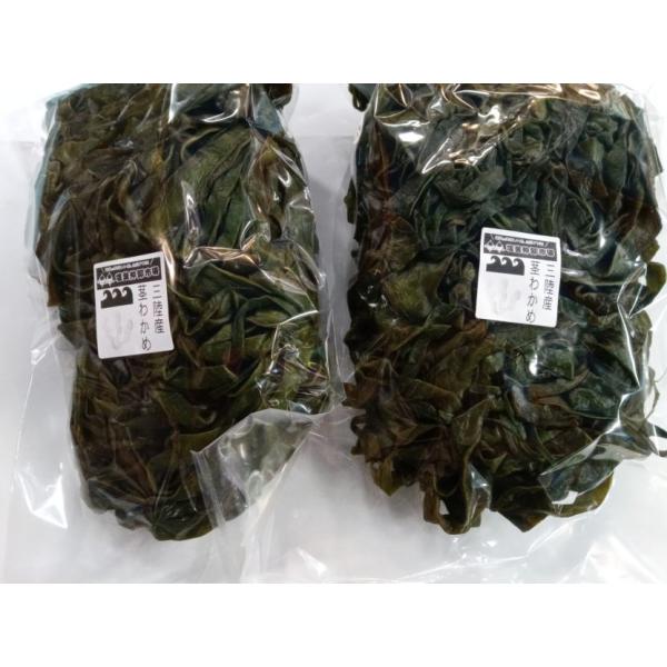 商品発送元：塩釜仲卸市場　東商店フード・菓子三陸の栄養満点な茎わかめです。約半日水に浸して塩抜きにし、おにつけ、油いため、漬物などいろいろな料理に使えます。コリコリ食感がたまらない一品です。 1kg×２袋での発送です。佐川急便かレターパック...