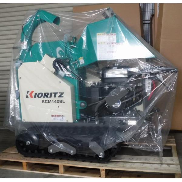 樹木のチップ化、竹や刈草の堆肥化、廃材の減容化に！共立 ウッドチッパー KCM140BLエンジン　　：ヤマハMZ400（ガソリンエンジン、セル付）最大出力　　：9.4kW（12.8PS）燃料タンク　：6.1L（ガソリン）処理可能径　：最大1...
