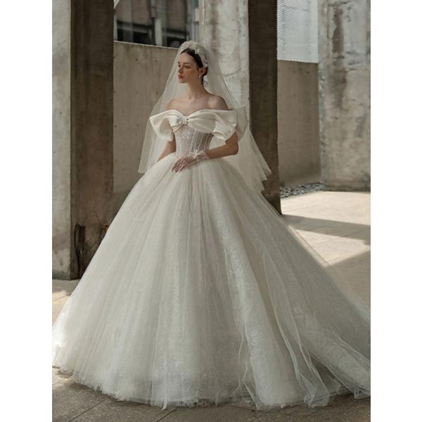 花嫁 ウェディングドレス べアトップ ハイウエスト フリル 小さい