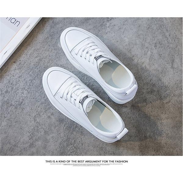 厚底 スニーカー シューズ インヒール レディース 黒 白 編み上げ