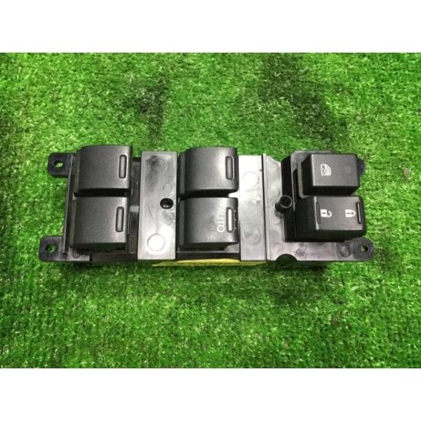 N-BOX N−BOX DBA-JF3 パワーウインドウスイッチ B618M 35750-TTA