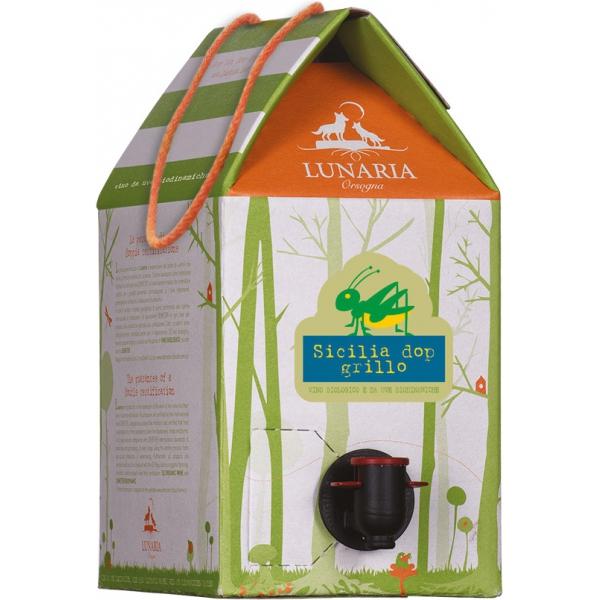 お家のような可愛いパッケージが特徴の箱ワイン！おしゃれなので、テーブルに置いて合っても可愛らしいです！大容量でコスパに優れています。また、より液体が空気に触れにくいバックインボックスはワインの鮮度を維持しやすいです。たっぷり飲む方にももちろ...