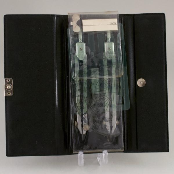 製図コンパス　KENT KD TYPE E 　内田洋行　製図道具 ケント KENT 製図用コンパスセット KD-TYPE PATENTS 未使用品