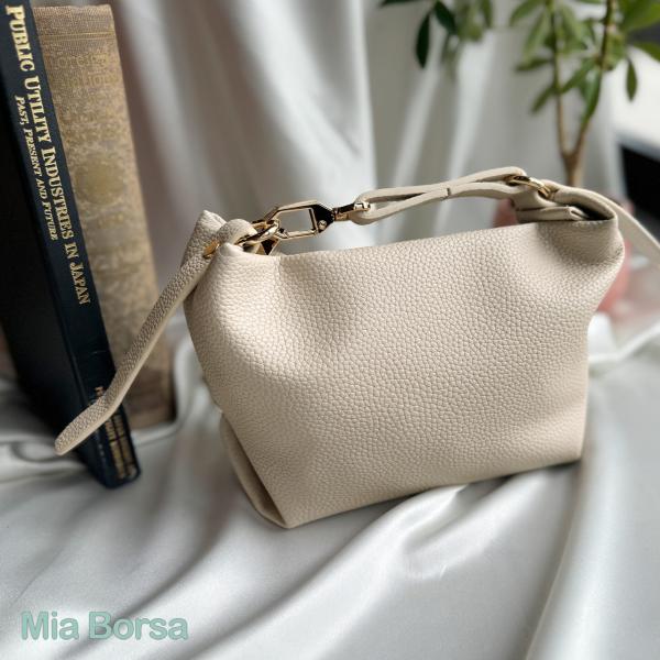ミニ ショルダーバッグ レディース 斜めがけ ミニショルダー ブランド mia borsa 2way 軽い おしゃれ ミニバッグ 可愛い フェイクレザー (07000587r)